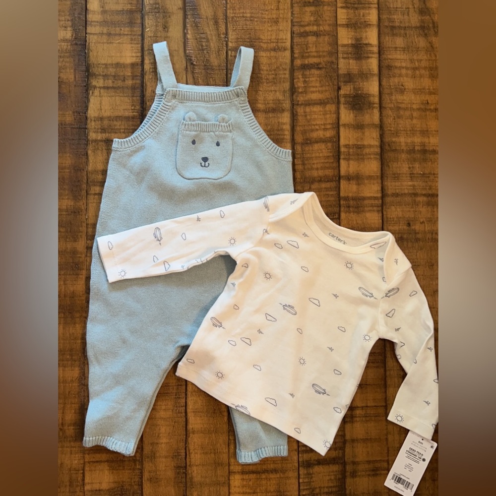 Carter’s Two piece set